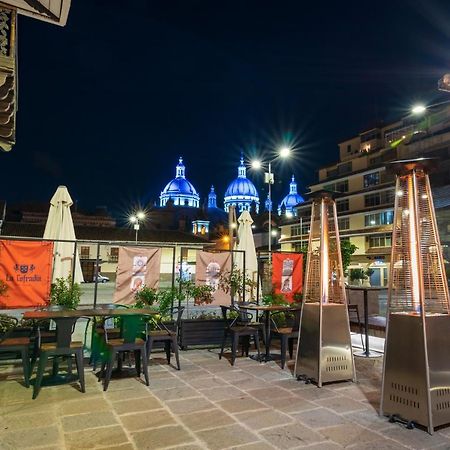 Hotel La Cofradia Pub-House Куенка Екстериор снимка