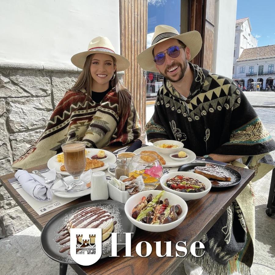 Hotel La Cofradia Pub-House Куенка Екстериор снимка