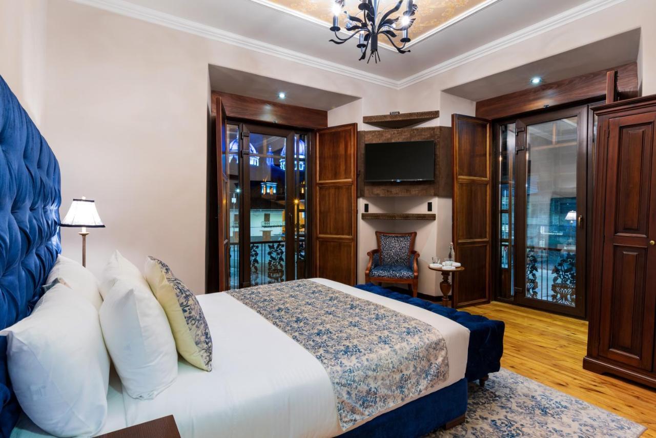 Hotel La Cofradia Pub-House Куенка Екстериор снимка