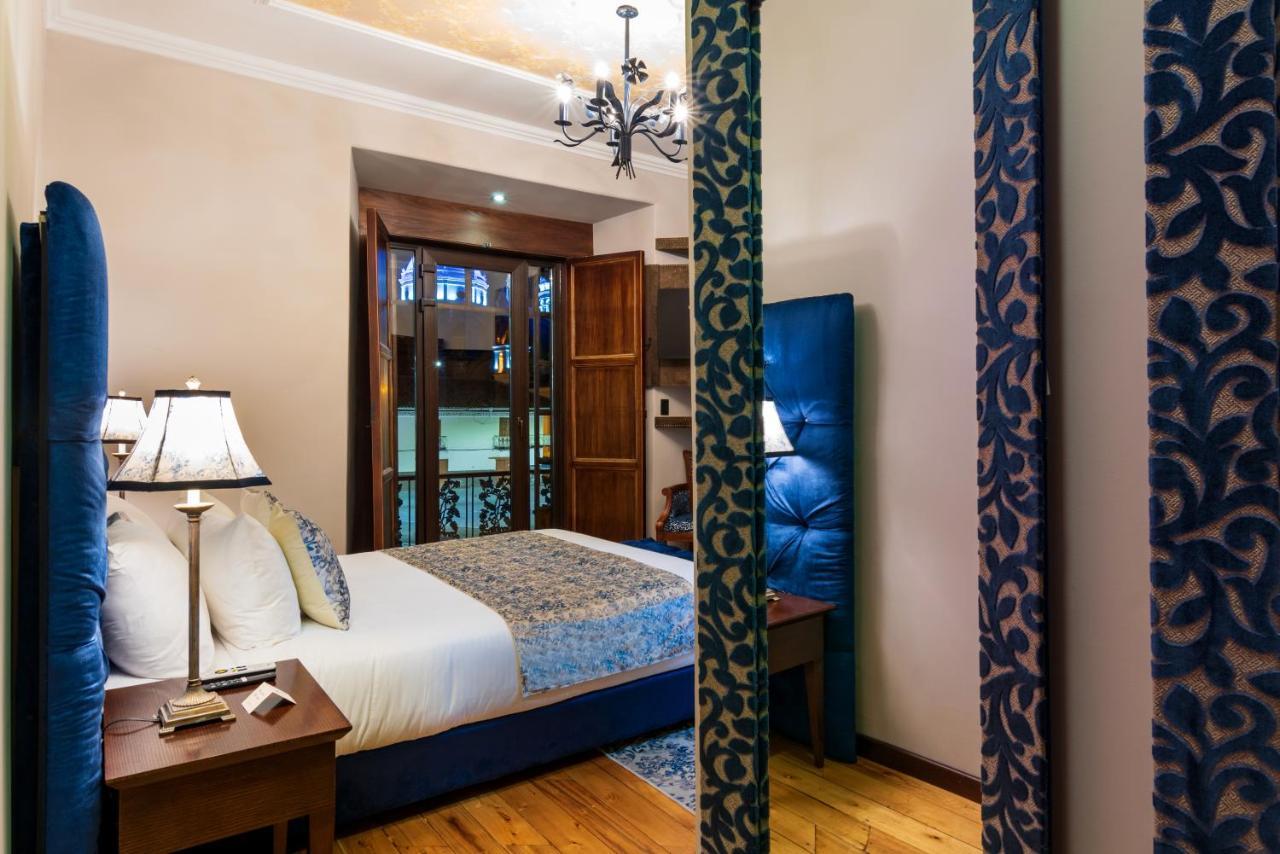 Hotel La Cofradia Pub-House Куенка Екстериор снимка